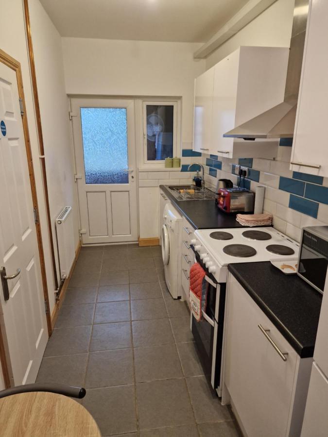 Browning House 3 Bedroom 6 Beds Long Or Short Stay ダービー エクステリア 写真