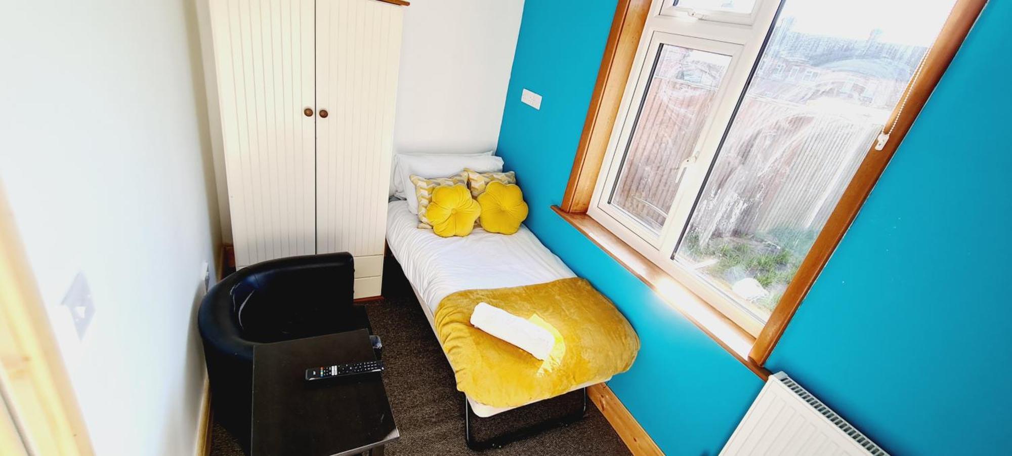 Browning House 3 Bedroom 6 Beds Long Or Short Stay ダービー エクステリア 写真